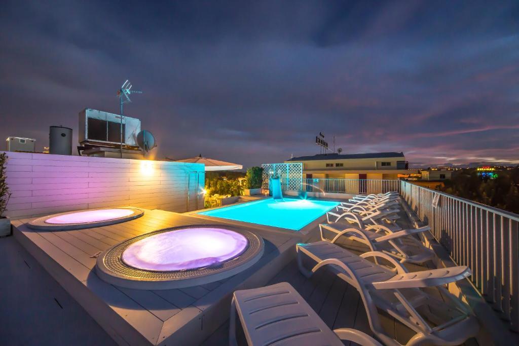 Ciccio Hotel Misano Adriatico Zewnętrze zdjęcie