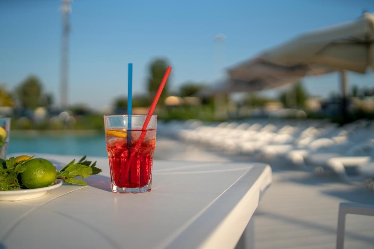 Ciccio Hotel Misano Adriatico Zewnętrze zdjęcie